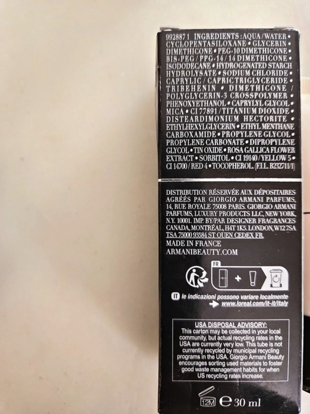 Giorgio Armani Luminous Silk Hydrating Primer 30ml | Luxury Face Primer for 24H - Picture 6 of 8
